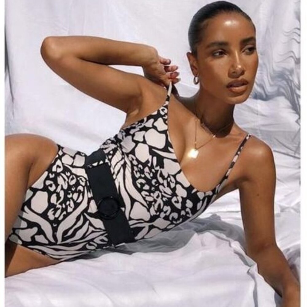 NEW Anthropologie Beach Riot Julia Swimsuit